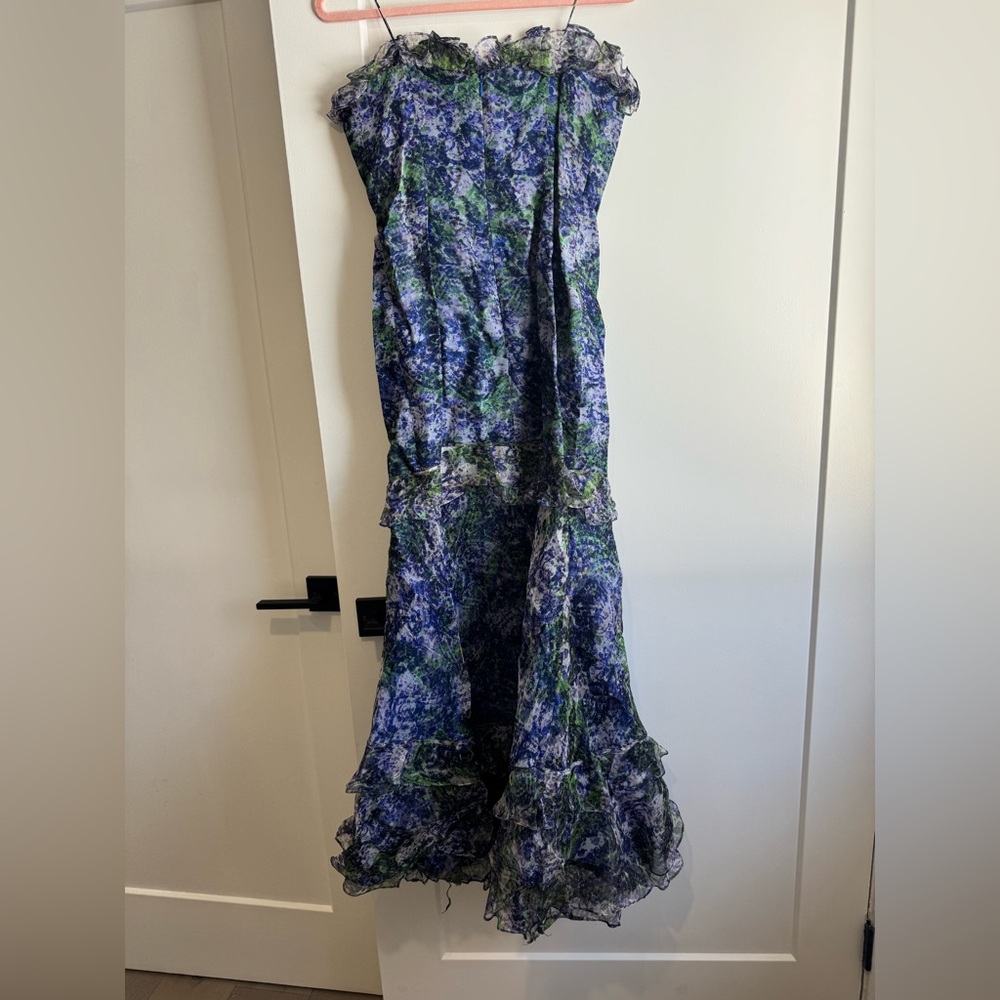 Carolina Herrera Blue and Green Floral Dress - Picture 2 of 6